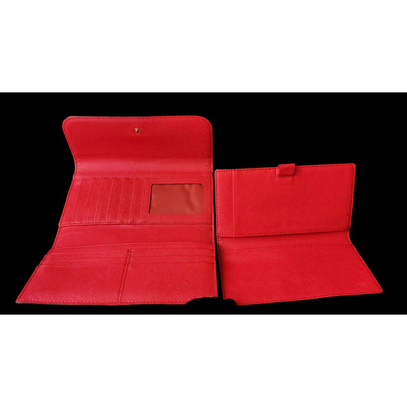 Coach Peyton Signature checkbook Wallet - Picture 4 of 9